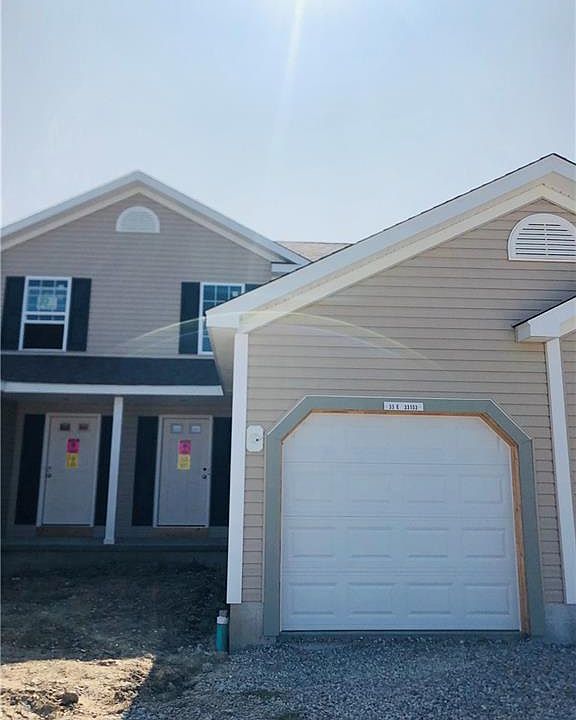 1st image of 33153 Beverly Ln #33