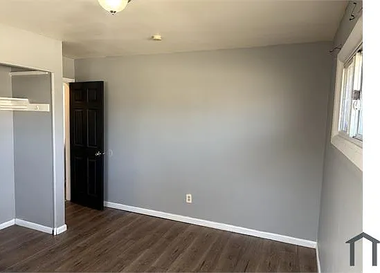 29503 Avondale St — Photo 6