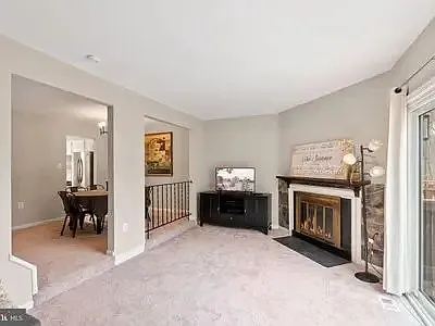 5807 Banning Pl — Photo 8