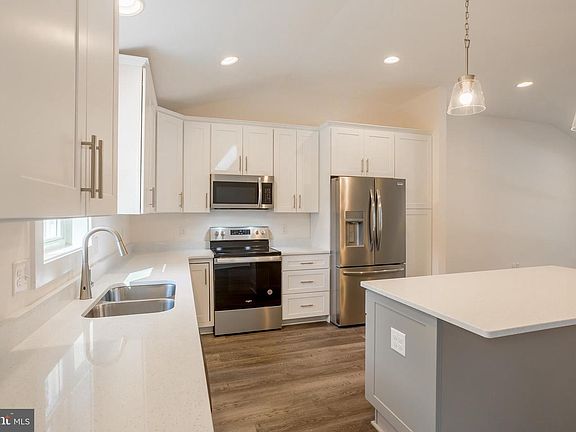 4th image of 34014 Indian Queen Ln