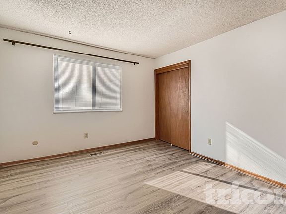 5th image of 6552 W Morraine Pl