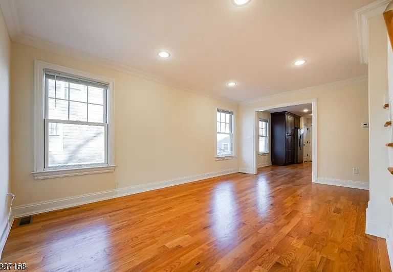 51 Summit Ave #A — Photo 3