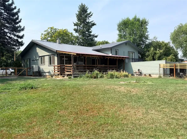604 3rd St, Plains, MT 59859