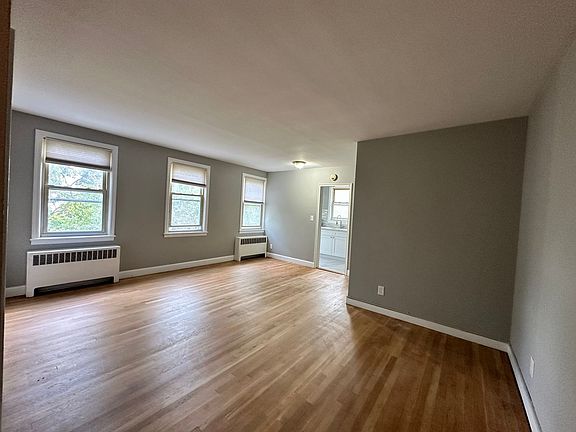 5th image of 83 S Highland Ave #B15