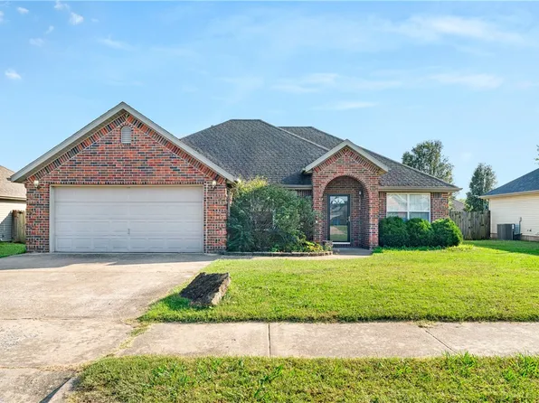 1304 E Courage, Siloam Springs, AR 72761