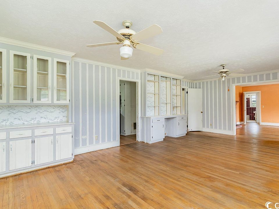 5652 Main St Loris, SC, 29569 Apartments for Rent Zillow