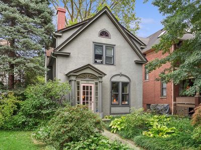 933 Maple Ave, Evanston, IL, 60202