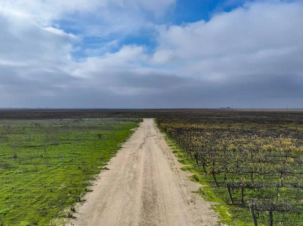 22322 Road 28 #1-2, Madera, CA 93638