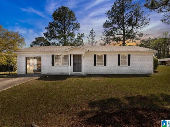 431 Clio St, Bessemer, AL 35023