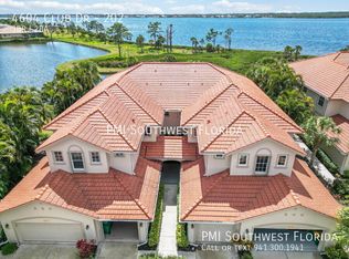 4604 Club Dr Unit 202, Pt Charlotte, FL 33953