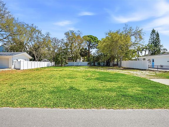 3rd image of 216 SHORE DRIVE LOT 8