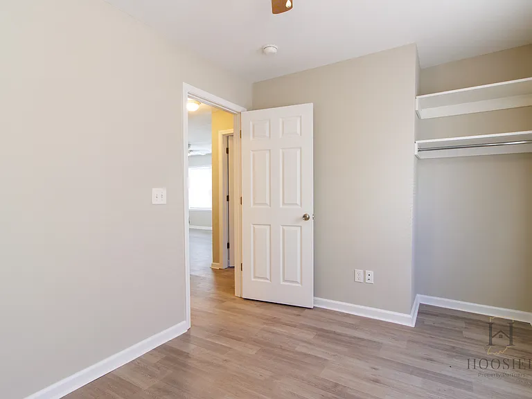 5838 Greenfield Ave — Photo 19
