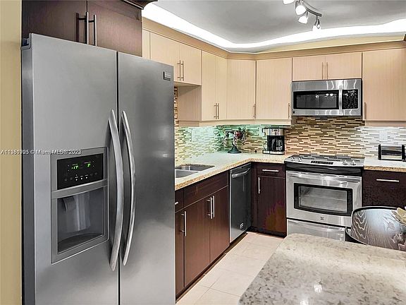 4th image of 531 N Ocean Blvd APT 1706