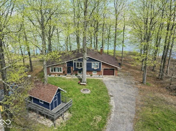 3948 E Edgewood Cir, Martinsville, IN 46151