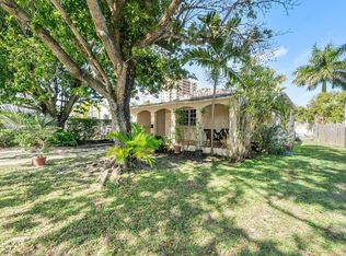 2541 SW 24th St, Miami, FL 33145