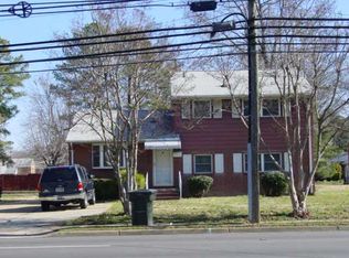 1202 Aberdeen Rd, Hampton, VA 23666