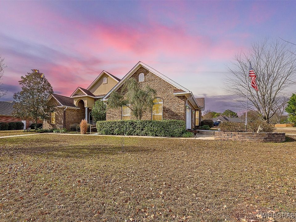 1st image of 100 Red Dirt Rd