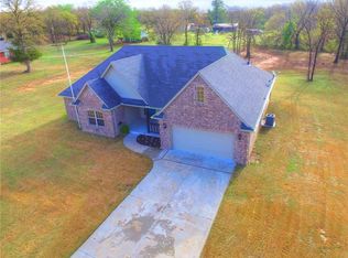 5650 Old Town St, Newalla, OK 74857