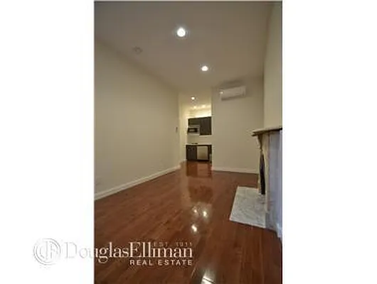 Rented by Douglas Elliman | media 16