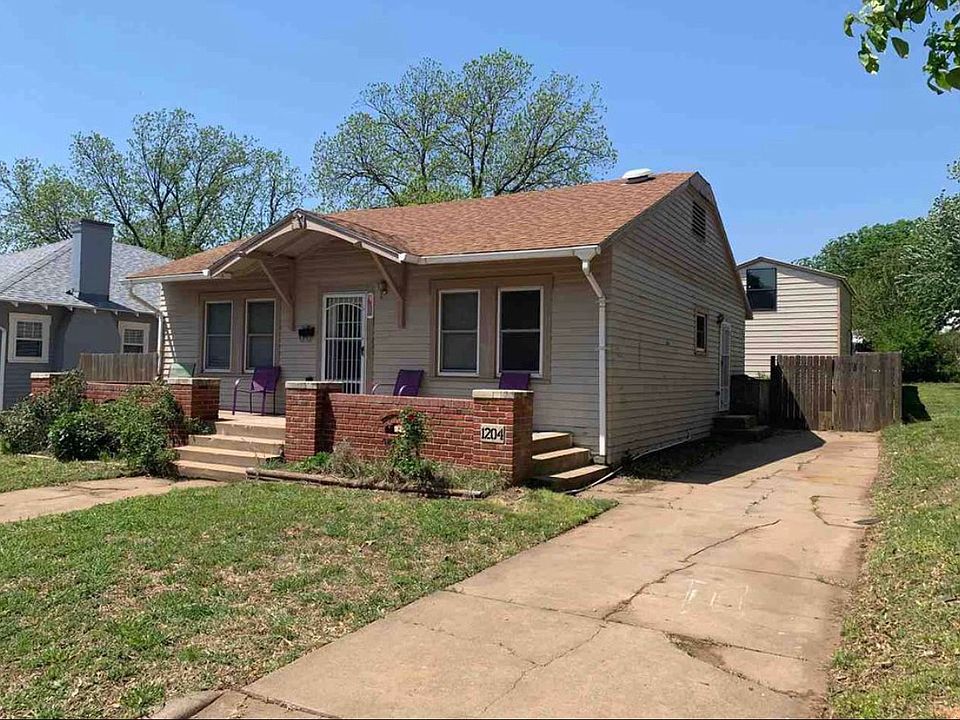 1204 S 6th St, Ponca City, OK 74601 Zillow
