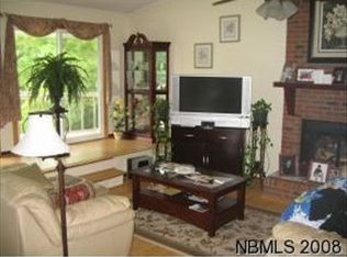 103 Captains Cv, New Bern, NC 28562