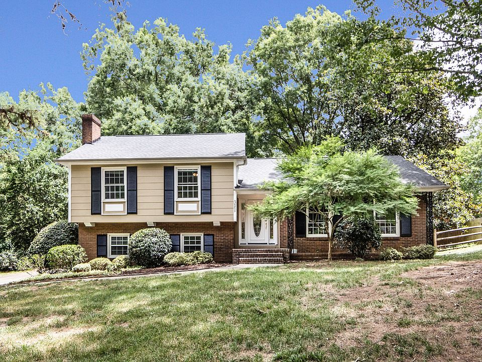 1st image of 6809 Queensberry Dr