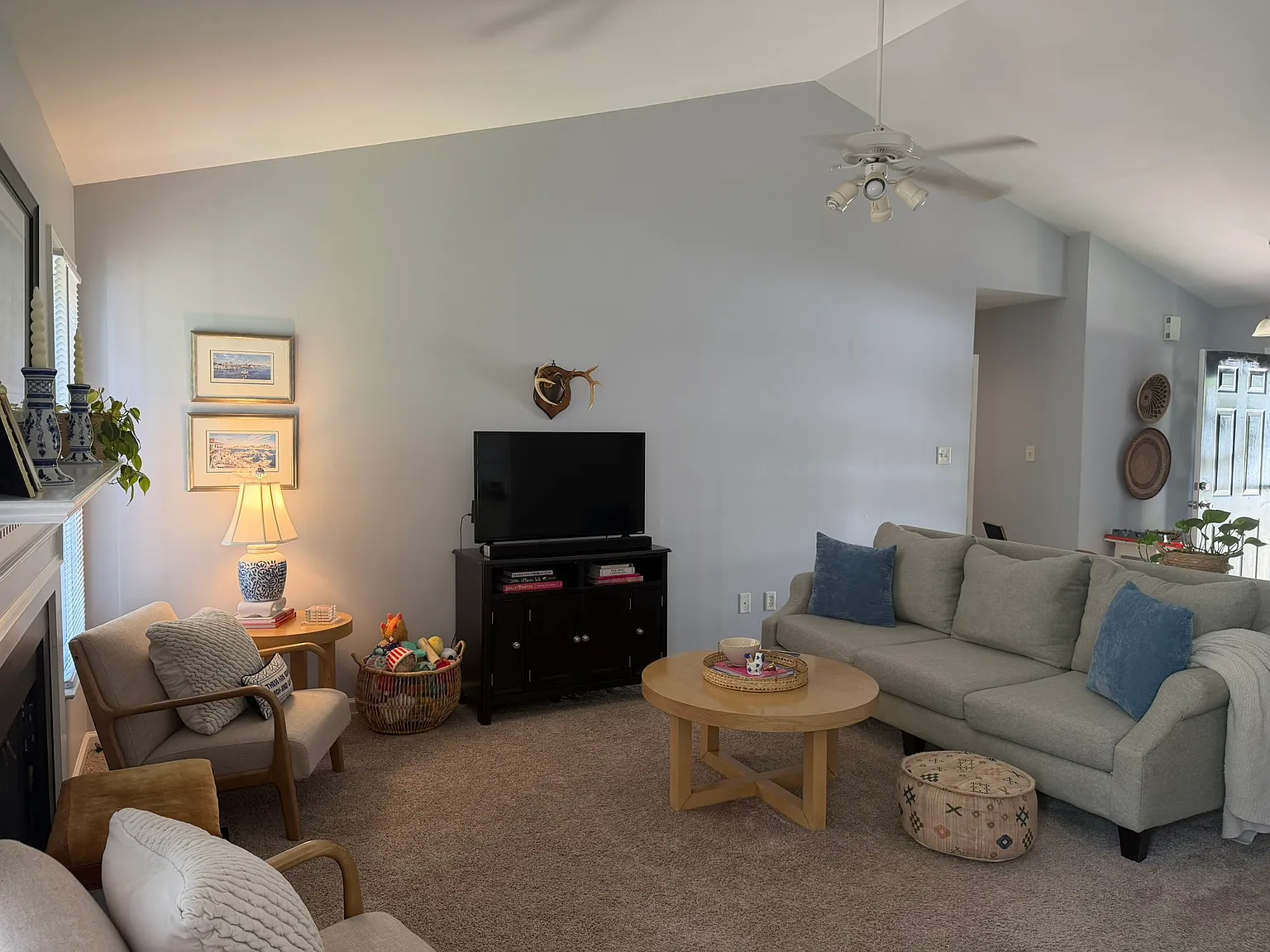 7908 Flanagan Pl — Photo 2
