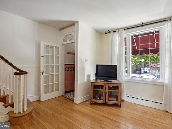3rd image of 2542 S 11th St