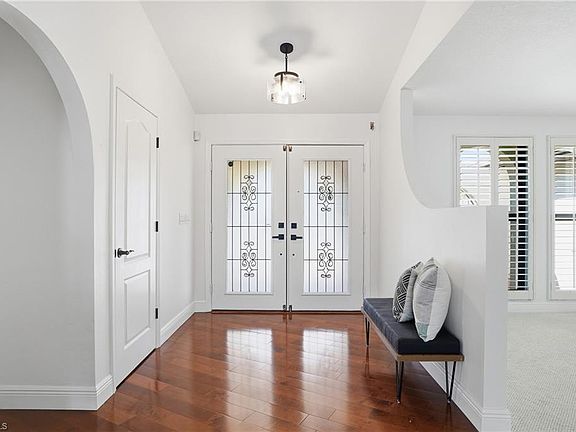 5th image of 1911 SE 44th ST