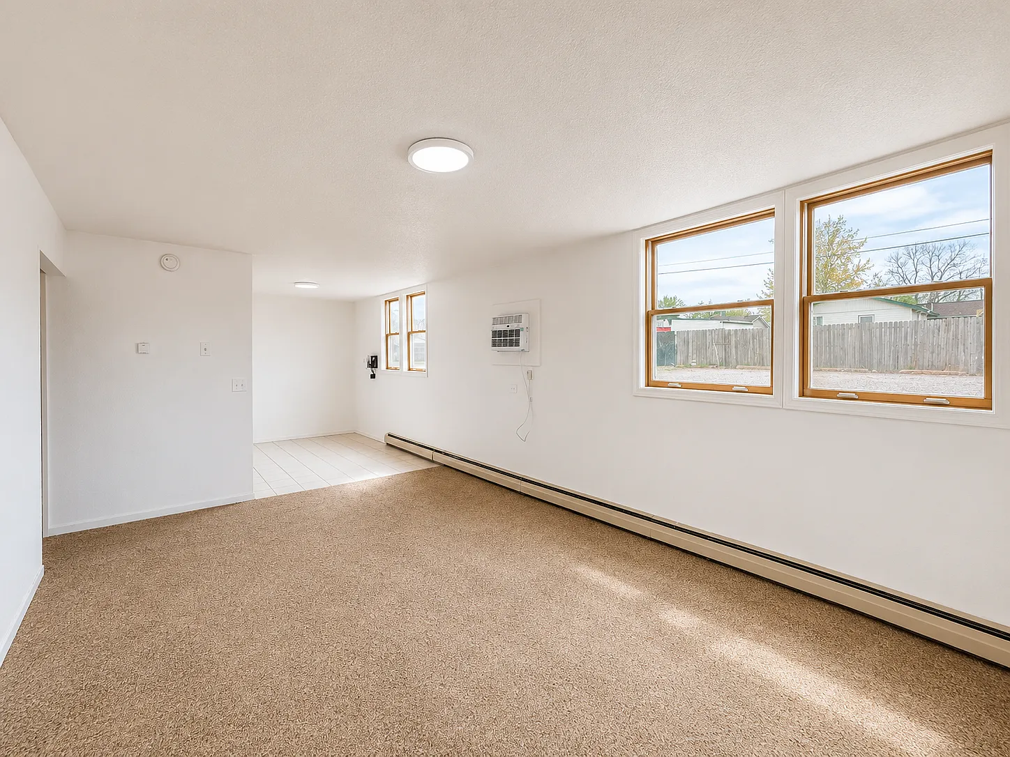 1 bed, 700 sqft, $775 — Photo 2