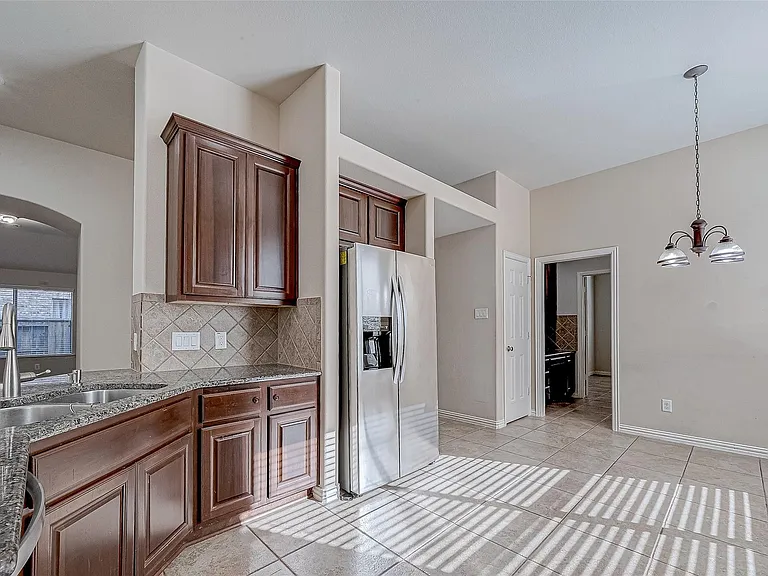 25926 Brad Hurst Ct — Photo 14