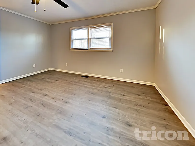 605 Colorado Ct — Photo 13