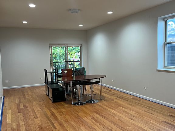 2nd image of 3437 S Lowe Ave #2