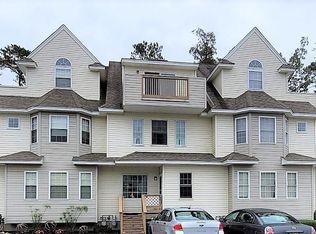 82 Catherine Ct, Egg Harbor Township, NJ 08234