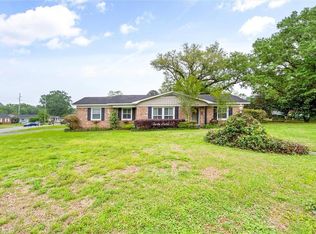 2768 Brookwood Dr, Mobile, AL 36606