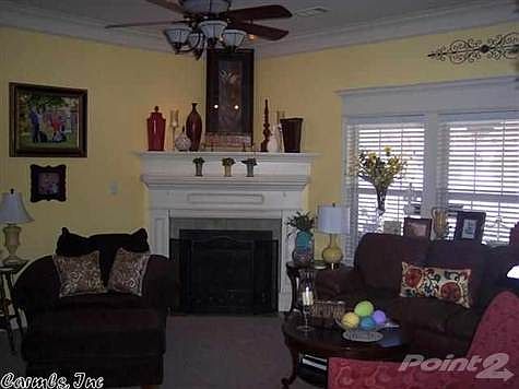 3rd image of 1757 White Oak Ln