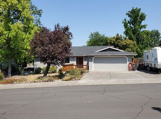 2577 Samoan Way, Medford, OR 97504