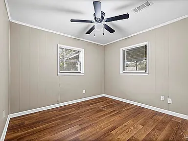 625 Edgecliff Dr — Photo 8