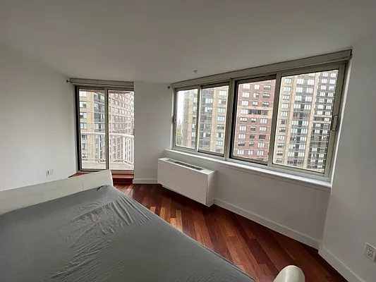 Rented by Fortress Realty Inc. | media 20