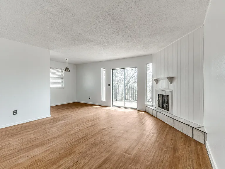 6728 N Meridian Ave #F — Photo 8