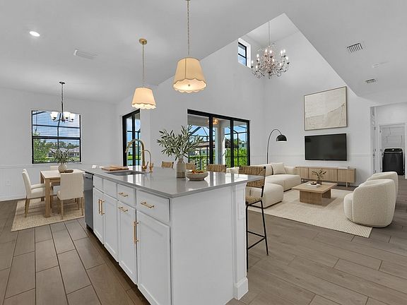 Kitchen/Living room