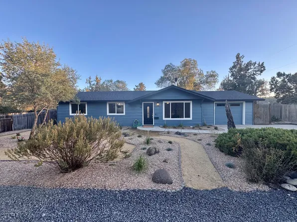 19909 Juniper Ln, Bend, OR 97703
