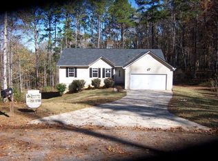 15 Azalea Dr, Newnan, GA 30263