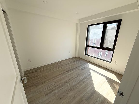 4th image of 35-15 146th St #7D