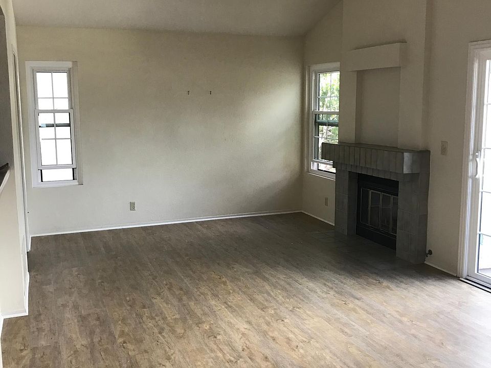 1st image of 1260 Franciscan Ct Unit 8