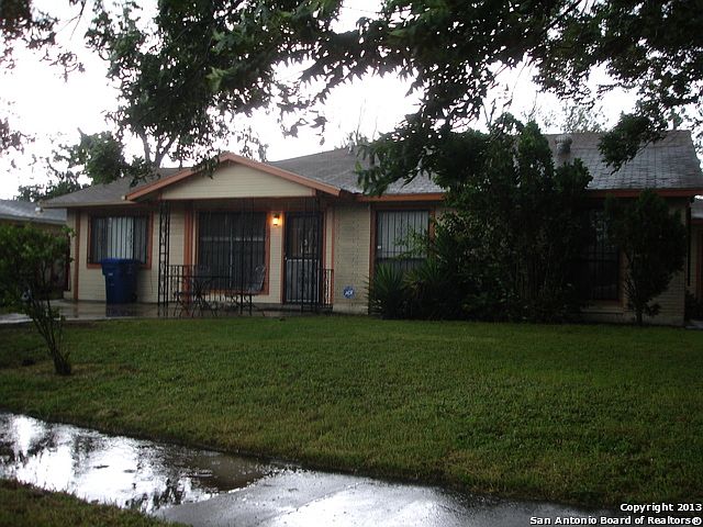 1st image of 107 Elkins Dr