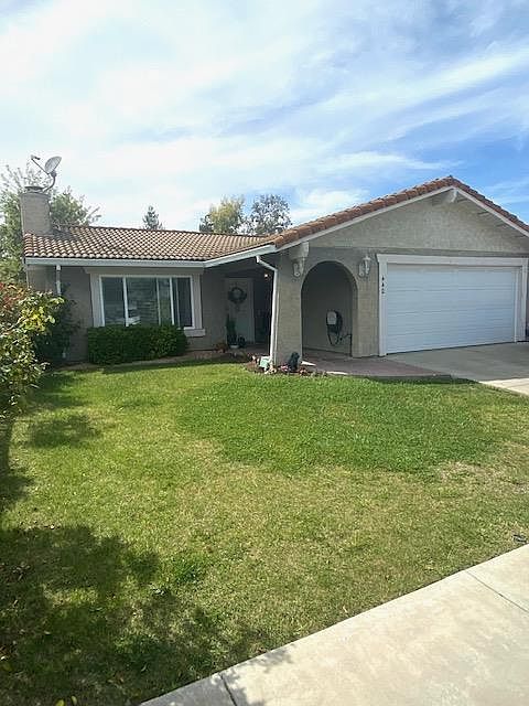 1st image of 440 El Toro Dr