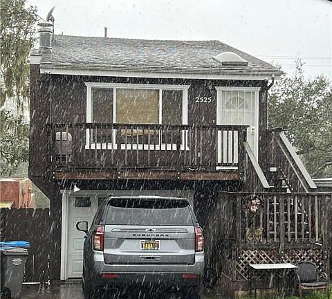 3rd image of 2525 Burton Dr