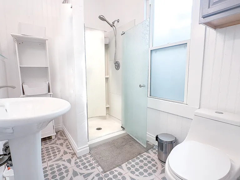 1343 C St #6A — Photo 14