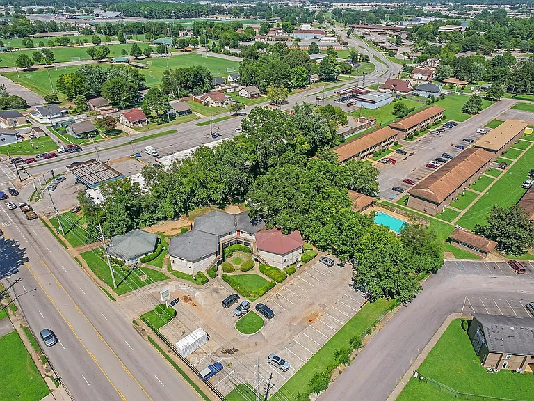 3801 Triana Blvd SW — Photo 20